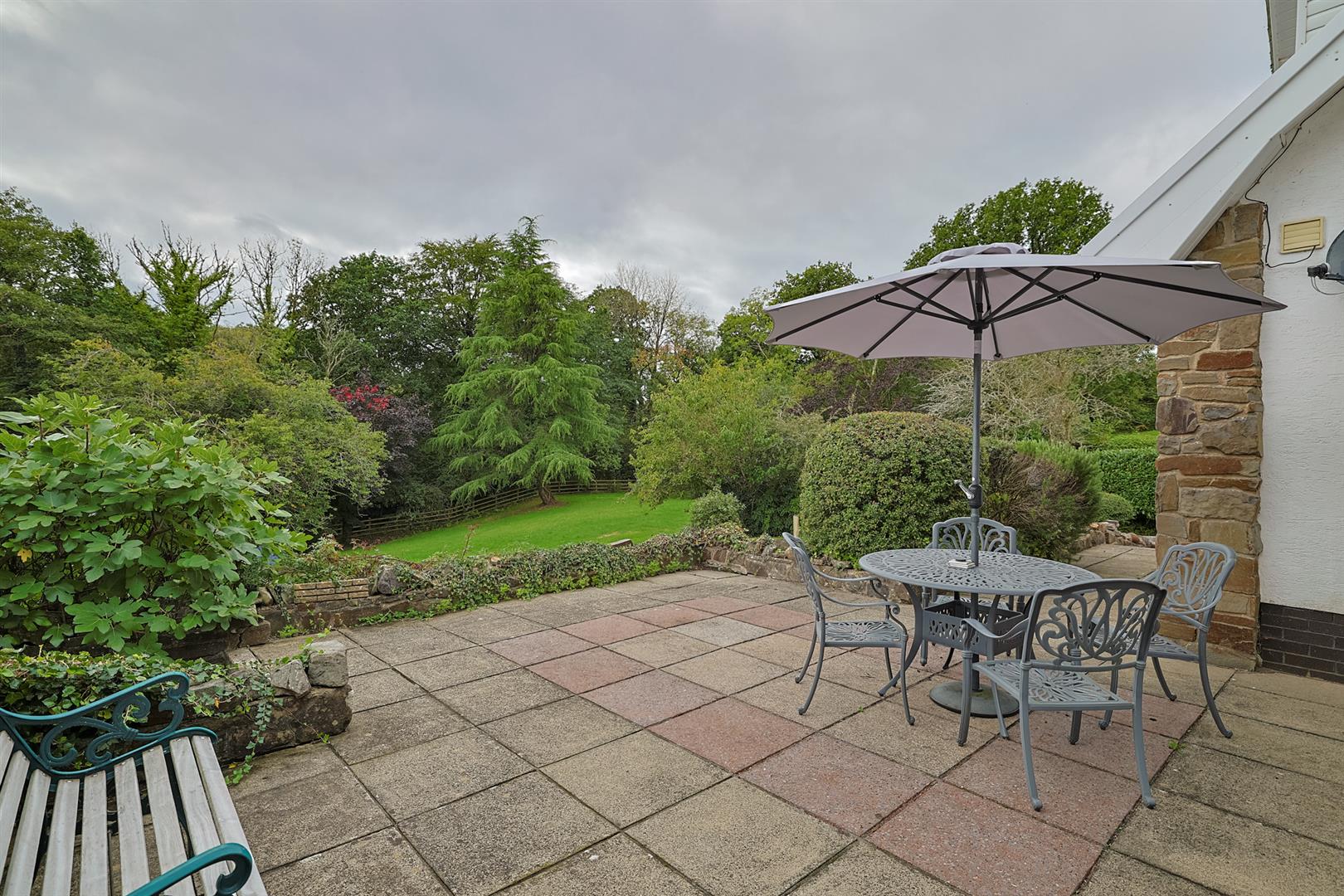 Brookside, Bishopston, Swansea, SA3 3JD